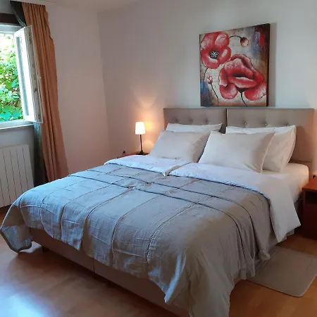 Esmeralda Apartman