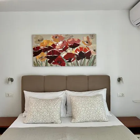 Esmeralda Apartman *